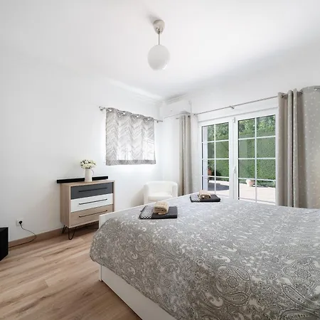 Vila Exclusive Toulouse With Pool In Falesia Algarve *