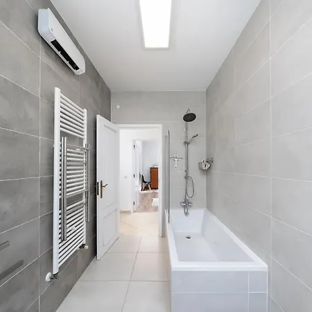 Вилла Exclusive Toulouse With Pool In Falesia Algarve Албуфейра