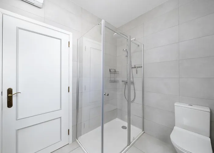 Exclusive Toulouse With Pool In Falesia Algarve 빌라